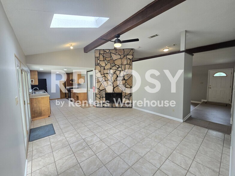 Building Photo - 4833 Huntlea Ct