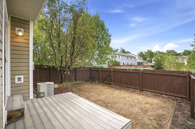 Building Photo - $2,045.95 - 3-Bed, 3-Bath Townhome with Modern Upgrades and Private Yard!