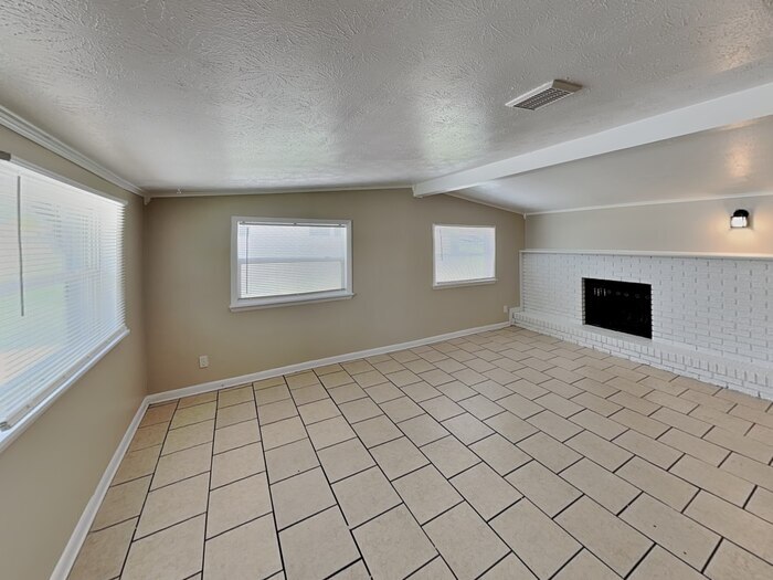 Building Photo - 1935 Fouraker Rd