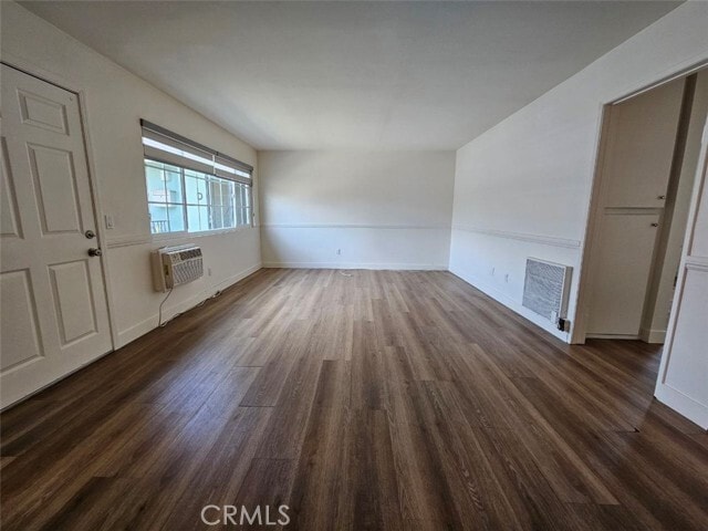 Building Photo - 6081 Lemon Ave
