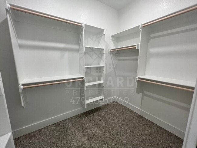 Building Photo - Single-Family Home- Bella Vista- Spacious ...
