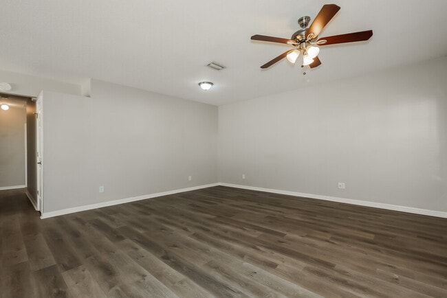 Building Photo - 454 Summer Sails Dr