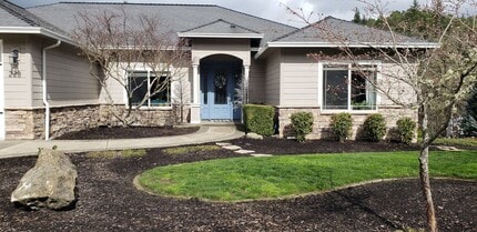 Building Photo - 5 bedroom home with attached 3 car garage in Winchester