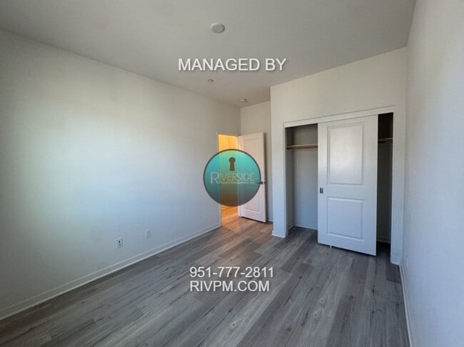 Building Photo - DISCOVER YOUR DREAM CONDO AT BEDFORD IN CORONA!!  SOLAR INCLUDED!