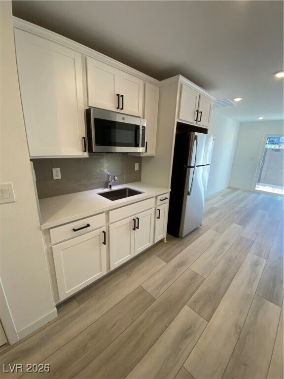 Building Photo - 9215 Sky Pointe Dr