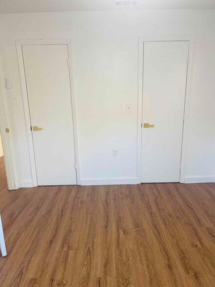 Building Photo - 1453-1453 Fisher Ln