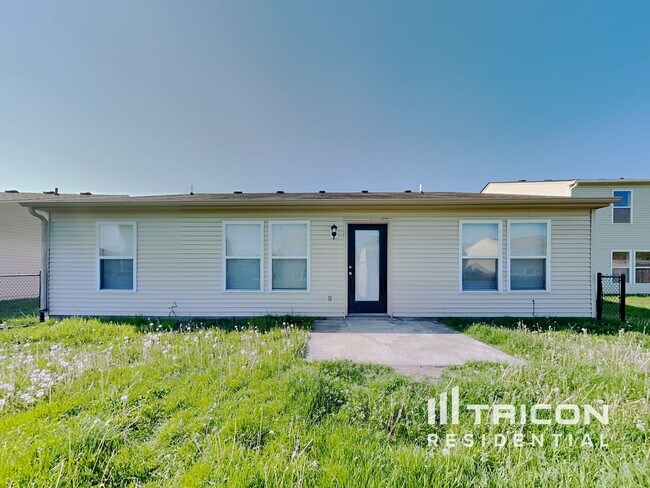 Building Photo - 6796 W Stansbury Blvd