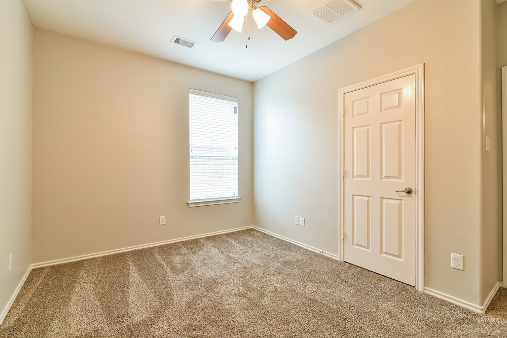 Building Photo - 8715 Elm Drake Ln