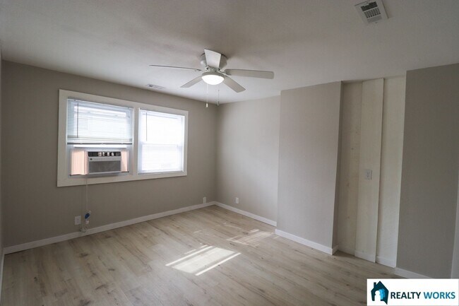 Building Photo - 840 N 29th St