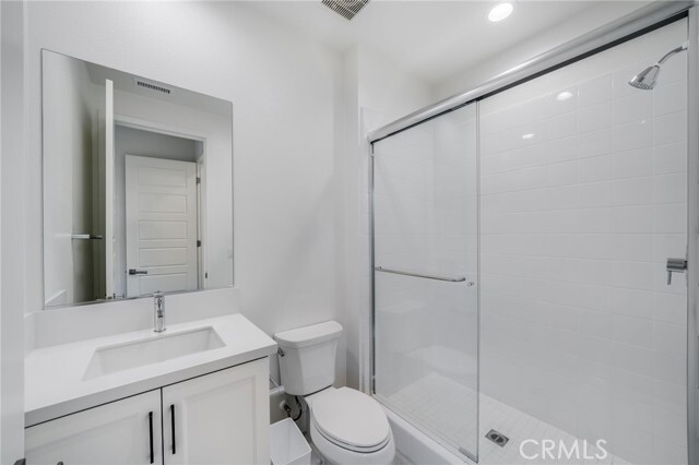 Building Photo - 106 Draw