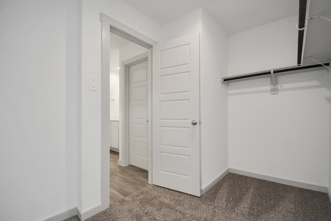 Building Photo - 7803 Golden Rubia Ln