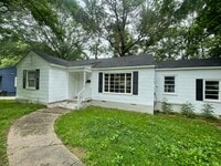 Building Photo - 752 Launcelot Rd