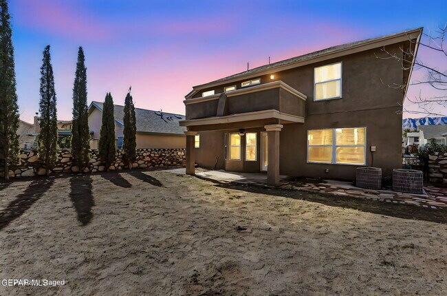 Building Photo - 10910 Acoma St