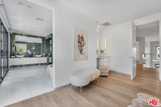 Building Photo - 23136 Park Contessa