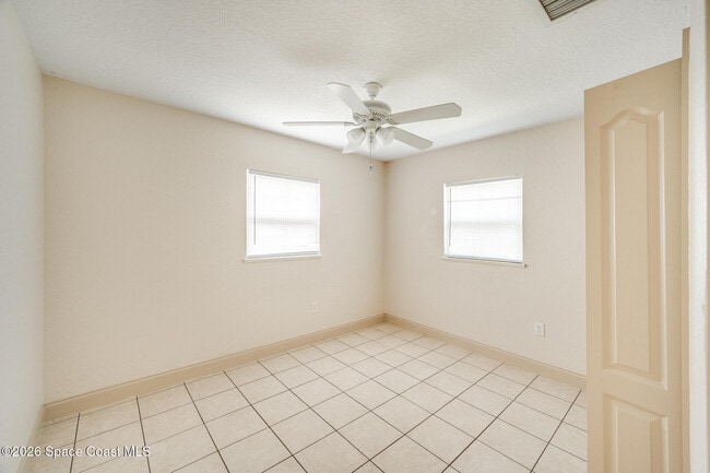 Building Photo - 2512 Sarno Rd