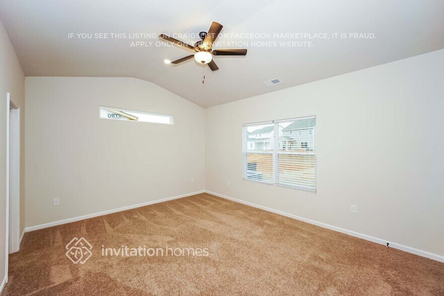 Building Photo - 3465 Bear Den Dr