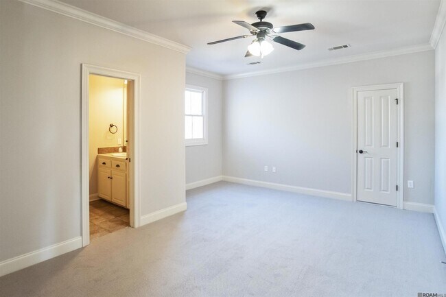 Building Photo - 1642 Ruelle De Grace Dr
