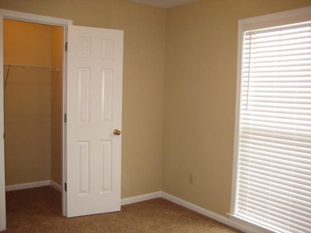 Building Photo - 7562 Sandy Brook Cv