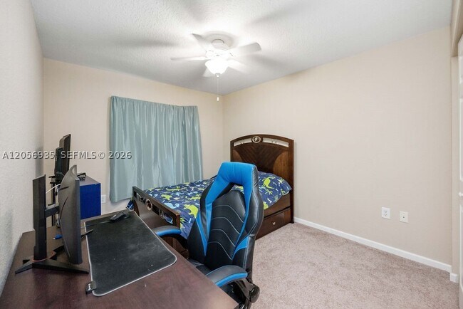 Building Photo - 7841 Jewelwood Dr