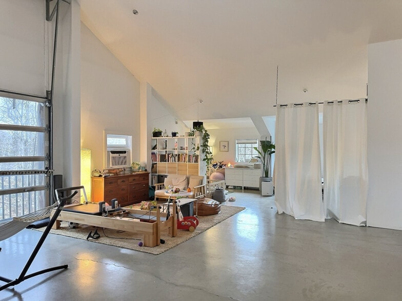 Building Photo - 3127 US-9