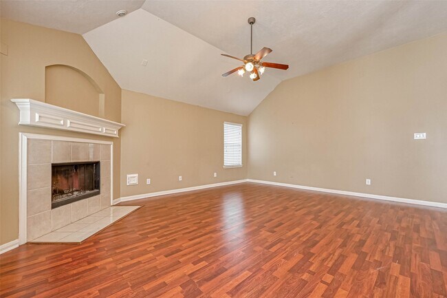 Building Photo - 18039 Parkwille Ln