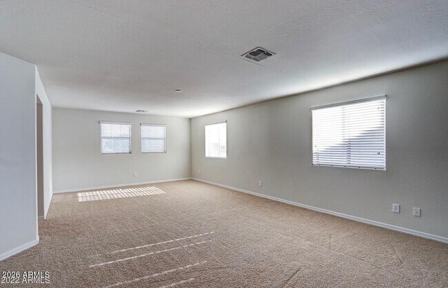Building Photo - 6328 W Victory Way