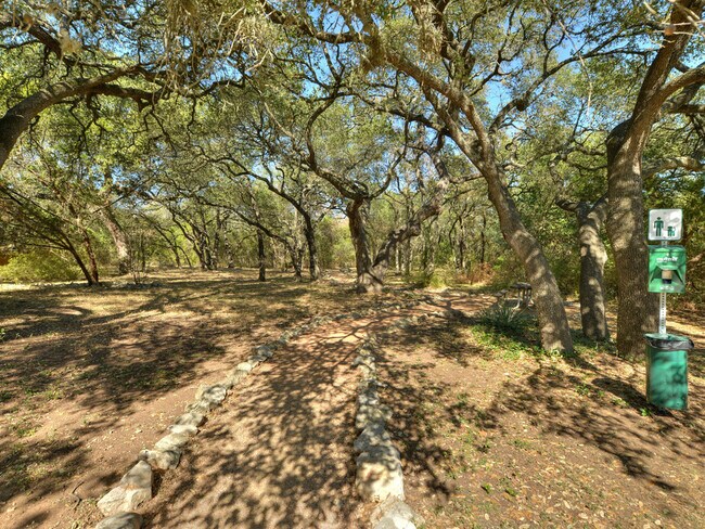 Building Photo - 4007 Gaines Ct