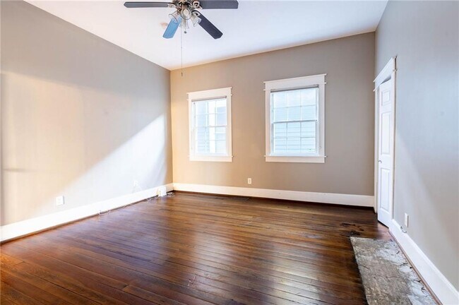 Building Photo - 311 Josephine St NE