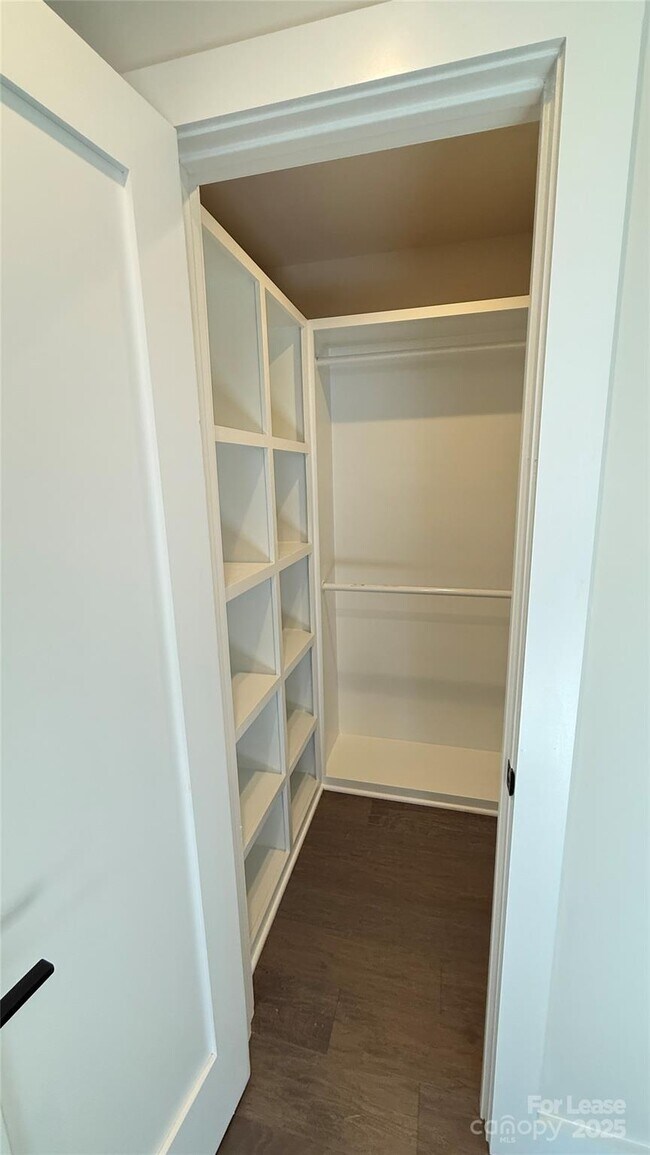 Building Photo - 19815 N Ferry St