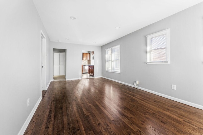 Building Photo - 21704 Jefferson St