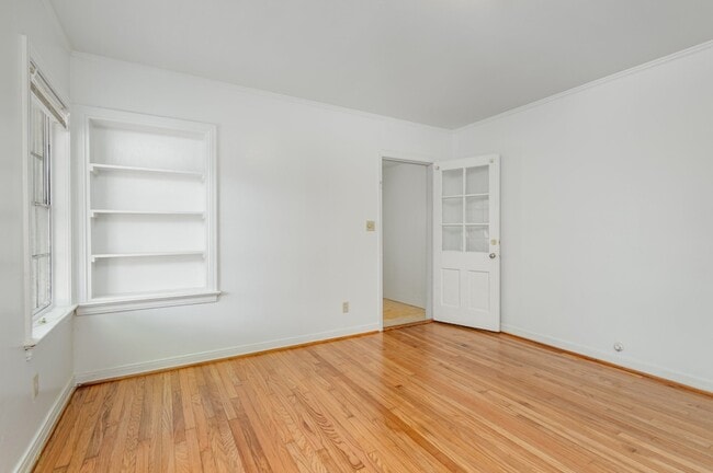 Building Photo - 6032 Marquita Ave