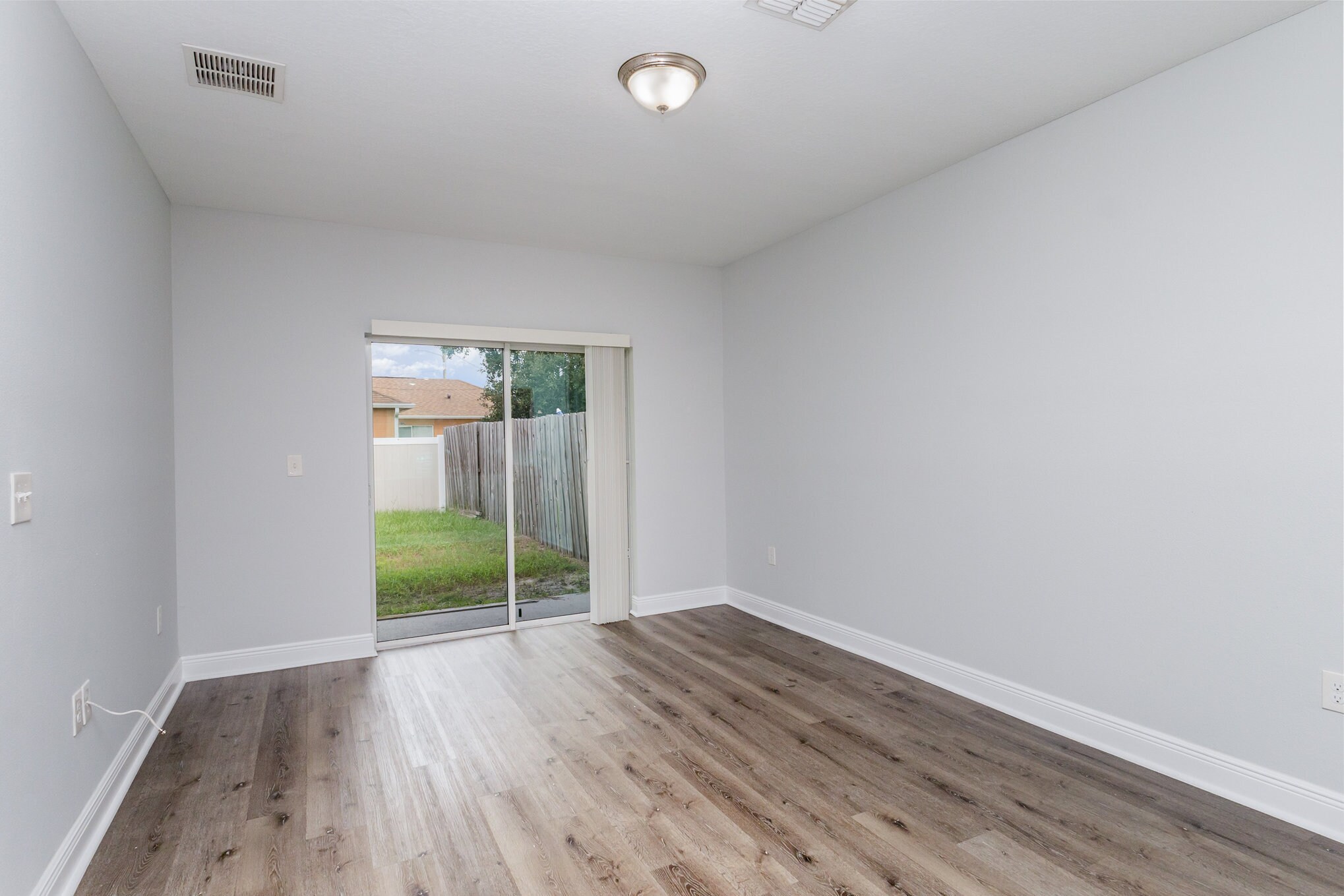 Building Photo - 774 Lucaya Dr