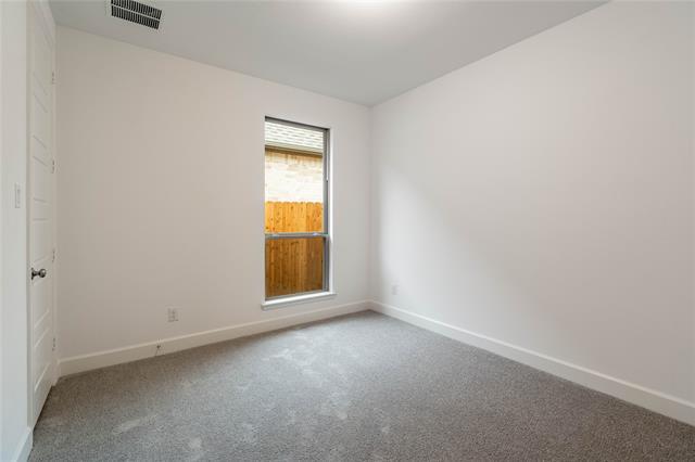 Building Photo - 3115 Elmwood St