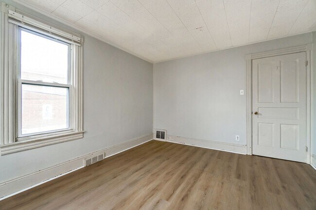 Building Photo - 301 W Wilkes Barre St