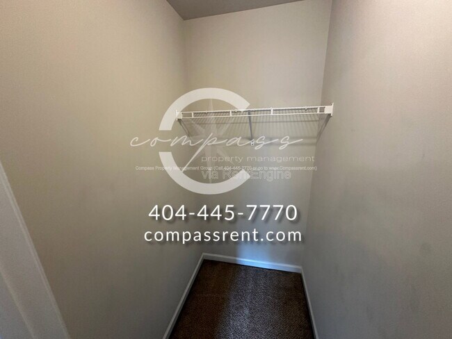 Building Photo - 6048 Oak Bend Ct