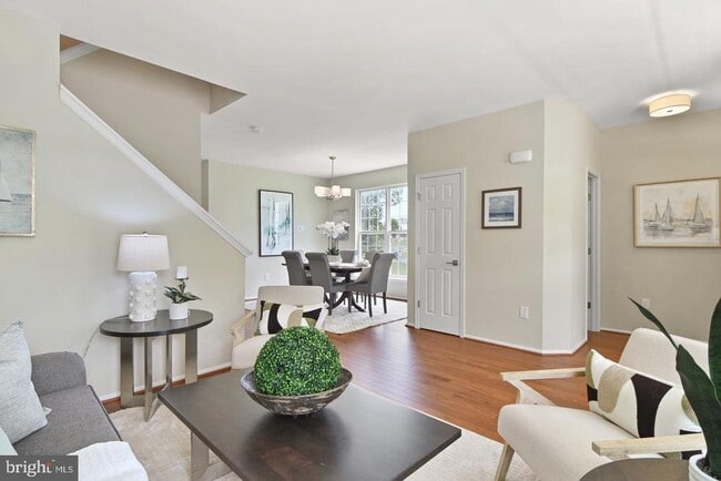 Building Photo - 20 Puller Pl