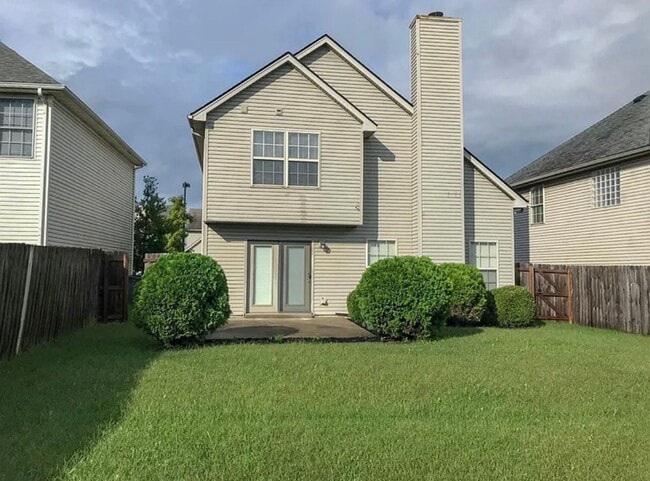 Building Photo - 568 Wellington Gardens Dr