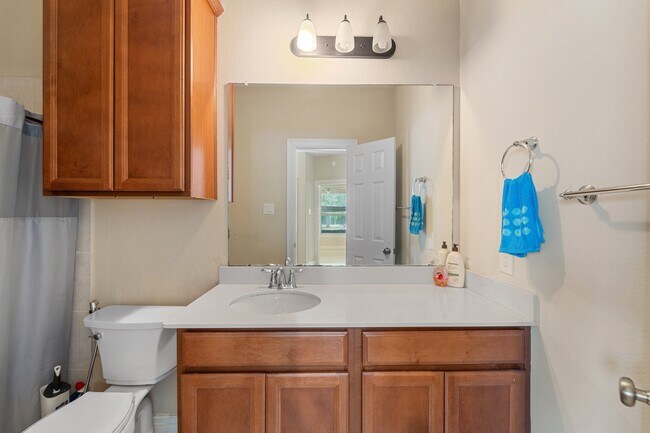 Building Photo - 5515 Mangrove Creek Ln