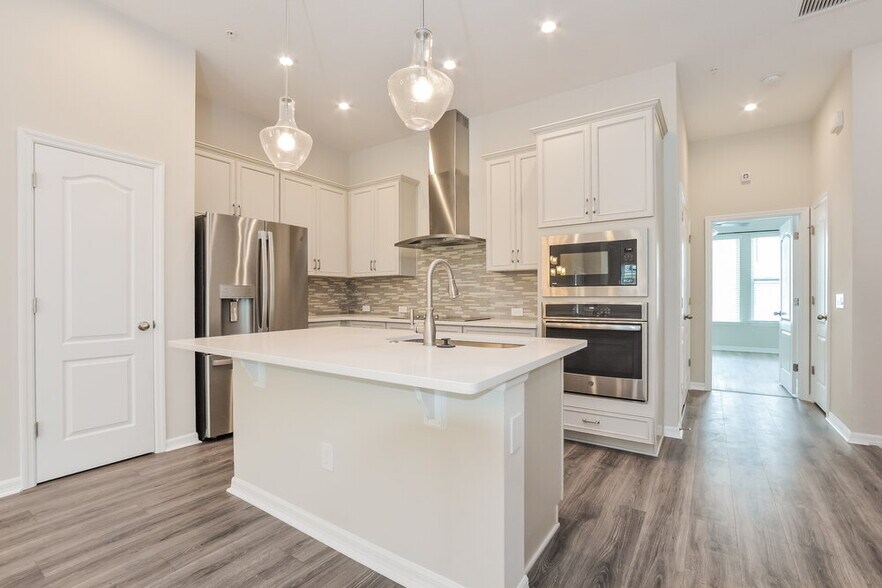 Building Photo - 1125 Mahonia Ct