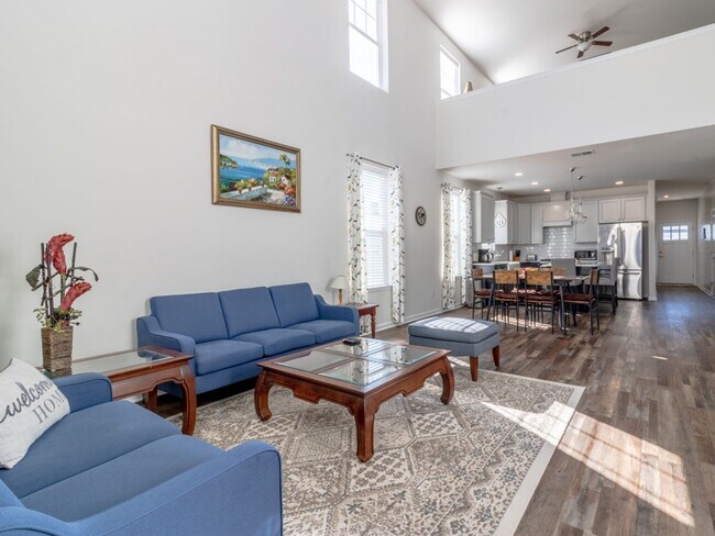 Building Photo - Year round - Furnished Townhome - Frankford