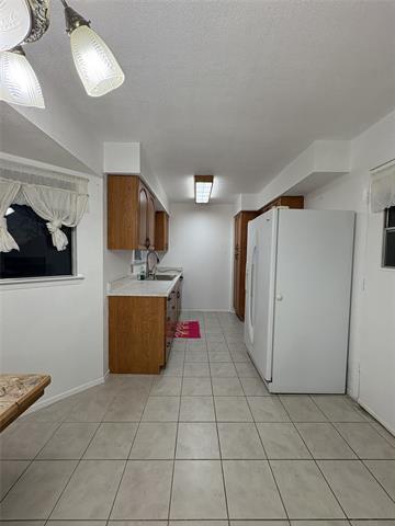 Building Photo - 1812 Redwood St