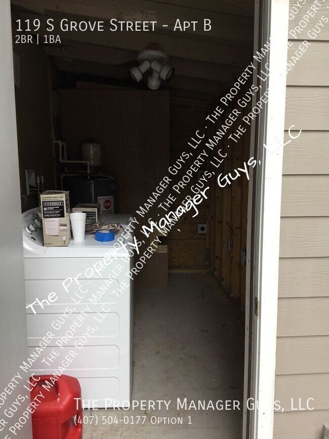 Building Photo - 119 S Grove St