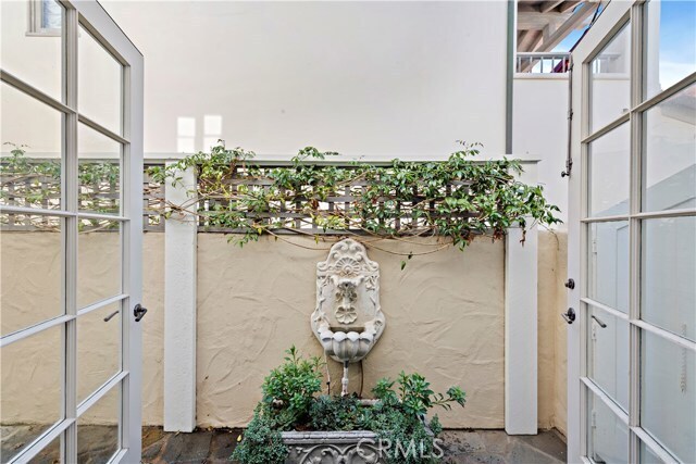 Building Photo - 34372 Port Lantern