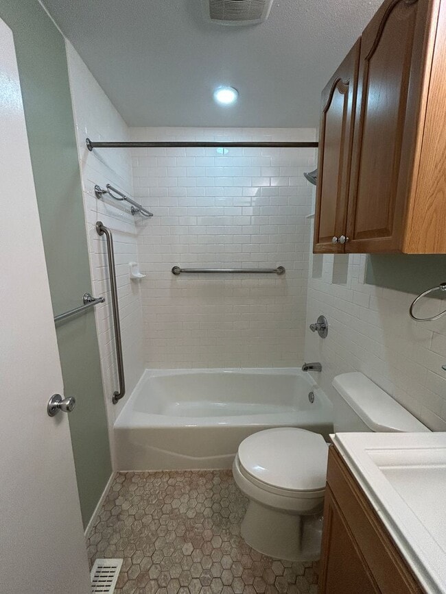 Building Photo - Charming 3 bedroom Home for Rent in Floris...