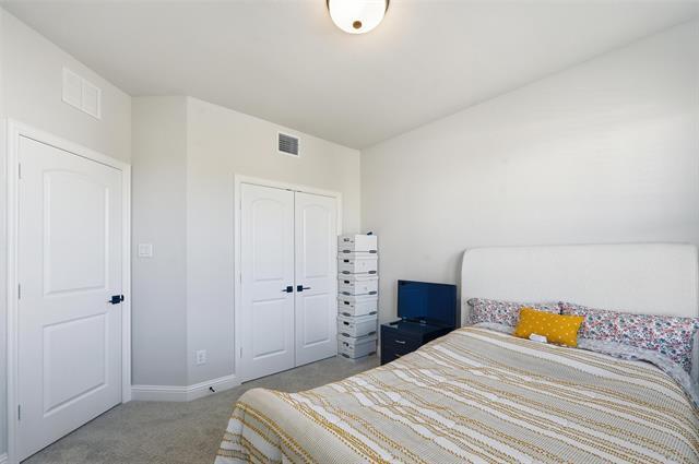 Building Photo - 3544 Thistlewood Dr