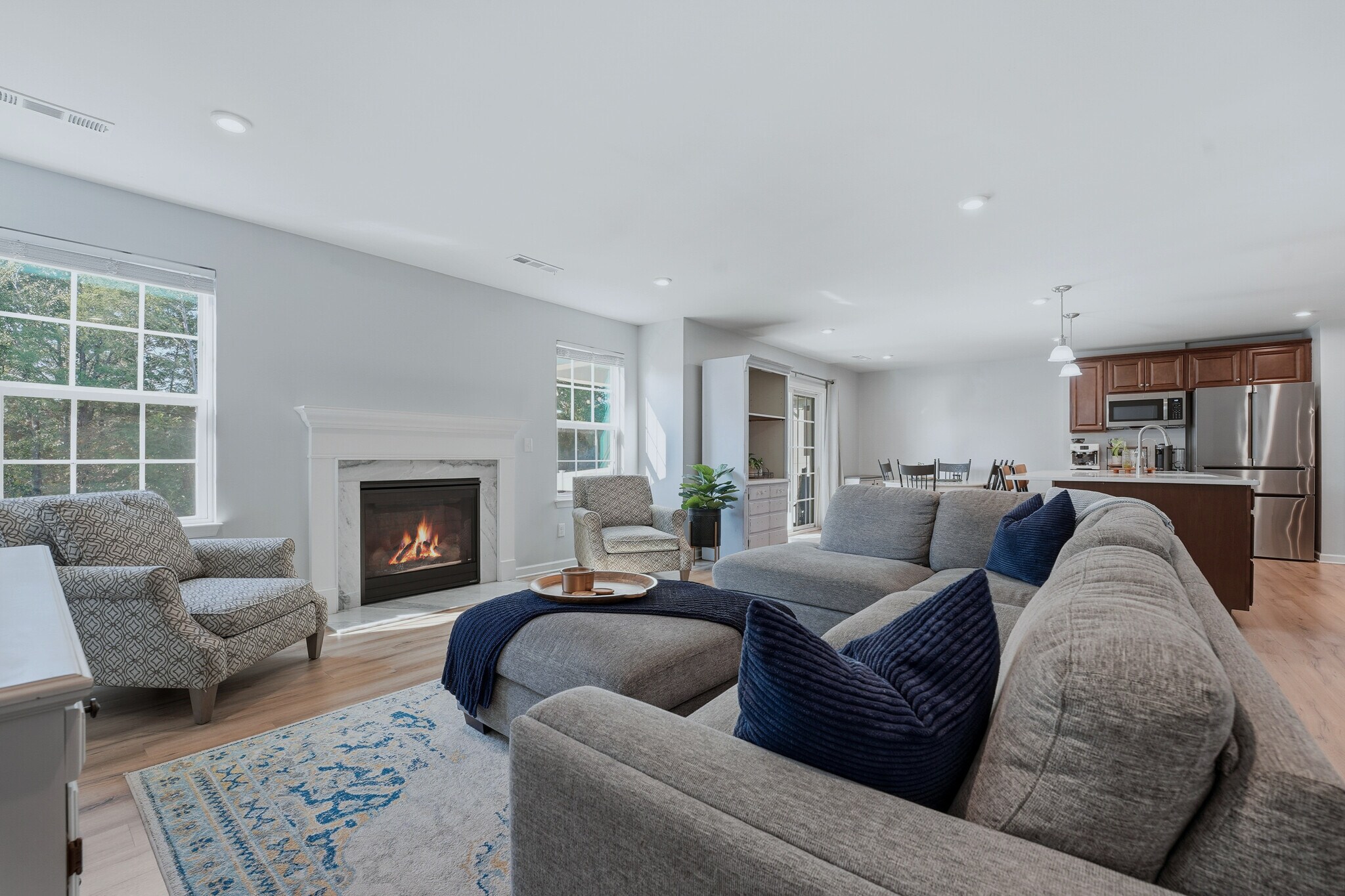 Building Photo - 838 Dean Dr