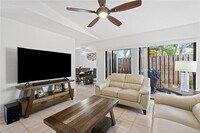 Building Photo - 21 Meadows Dr