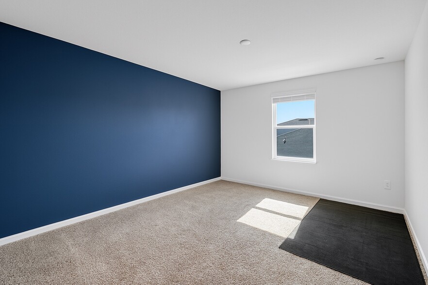 Upstairs Bedroom 3 - 884 Timberland Dr
