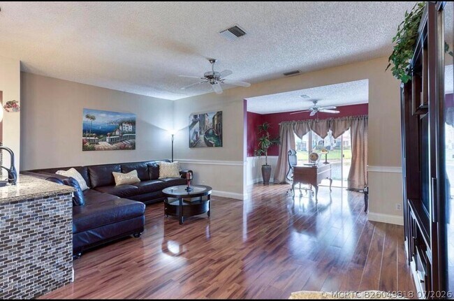 Building Photo - 9217 Boca Gardens Cir S