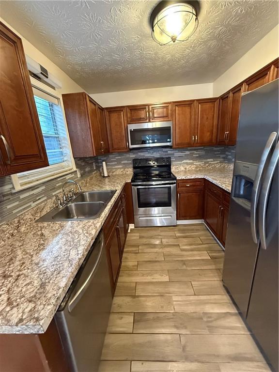 Building Photo - 4429 Coopers Creek Dr SE